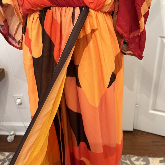 🆕 Farm Rio Wrap Maxi Dress - Picture 3 of 4